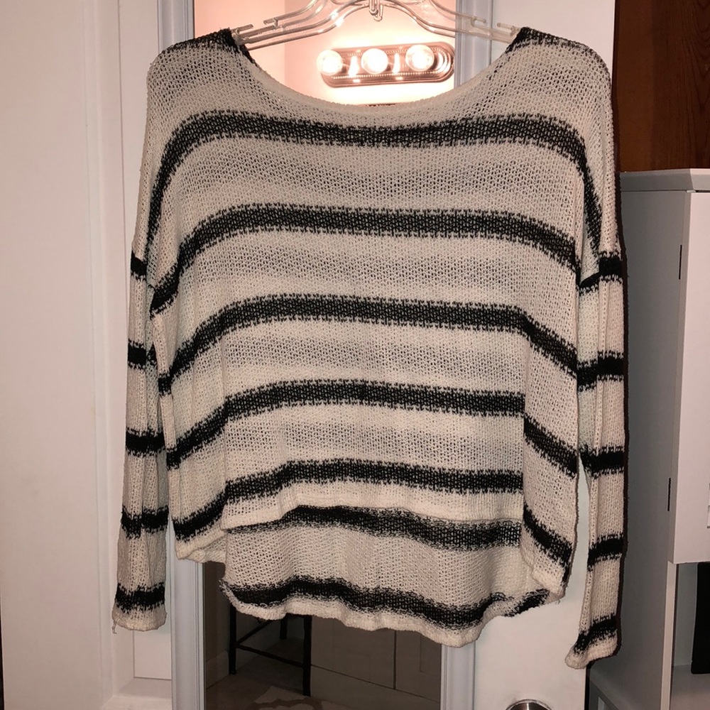 Black and White Sweater Top